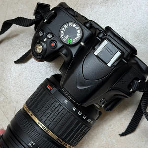 <span class=keywords><strong>Appareil</strong></span> <span class=keywords><strong>photo</strong></span> reflex numérique <span class=keywords><strong>D3200</strong></span> d'occasion avec objectif zoom 18-200 mm Di II, 24,2 MP, vidéo Full HD pour les voyages, les portraits et la photographie quotidienne - Product Image 5