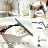 Raclette de douche en silicone écologique tout-en-un noire pour le nettoyage des vitres de salle de bain et de la maison