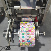 Machine d'emballage de préservatifs de différentes formes, scelleuse à 4 côtés en film aluminium pour sachets carrés/ronds, emballage automatique de sachets CE