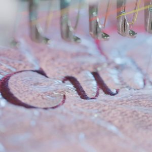 Bán buôn thêu ổn định nước hòa tan <span class=keywords><strong>PVA</strong></span> Nhựa Tùy Chỉnh muti-độ dày logo VUÔNG 100% <span class=keywords><strong>PVA</strong></span> nước lạnh hòa tan phim - Product Image 2