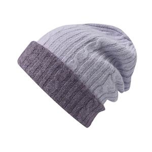 Gorros de punto grueso y suave para mujer, de mezcla de lana y acrílico, con colores retorcidos, de dos tonos, estilo cable, holgados, para invierno, con diseño de bonnet acanalado. - Product Image 3