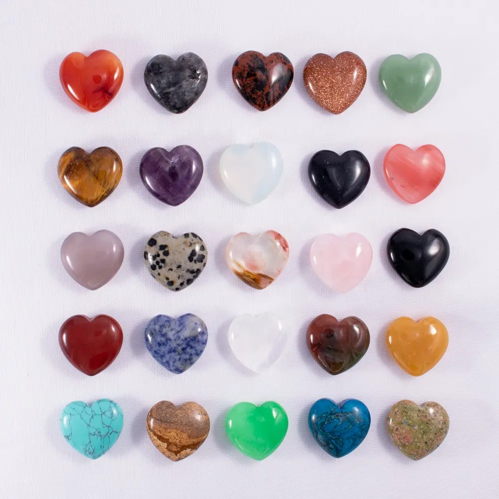 Cadeaux et artisanat en vrac 25mm coloré cristal naturel coeur d'amour petit cristal coeur Chakra pierres en forme de coeur pierres de cristal