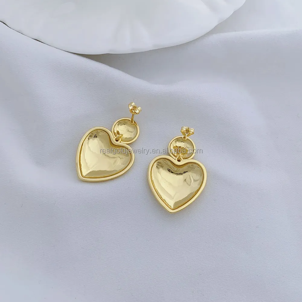Design elegante stile alla moda orecchino in ottone Design cavo 18k colore oro piatto orecchino bello in ottone gioielli regalo per donna all'ingrosso