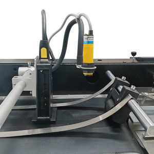 Machine de pagination automatique en ligne à jet d'encre thermique TIJ pour le codage de la date de péremption - Product Image 6