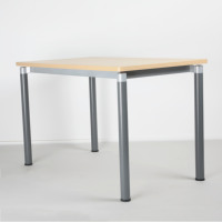 Ensemble table et chaises de restaurant rapide commercial 4 places, pas cher, en bois et métal, écologique, durable, pour hôtel et école
