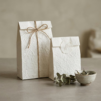 Sacs cadeaux en papier biodégradable à base de plantes, faits à la main, avec motif de feuilles, poche plate, clip – Sacs cadeaux pour souvenirs, bonbons, anniversaires, fêtes
