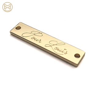 Nhãn Hiệu Logo Kim Loại Tùy Chỉnh Tên Thương Hiệu Khắc Thiết Kế Thời Trang Nhãn Cho Quần Áo - Product Image 3