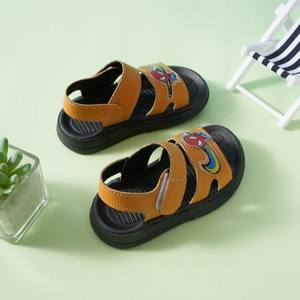 Sandales de sport pour enfants en gros, mode été, pour garçons, motif <span class=keywords><strong>Spiderman</strong></span>, semelle souple avec fermeture ergonomique à crochets et boucles - Product Image 2