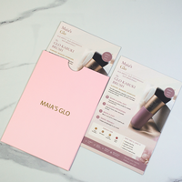 Pochette de luxe pour cartes de marque avec logo doré, enveloppe rose avec encoche de retrait, insert en papier imprimé pour produits de beauté et maquillage