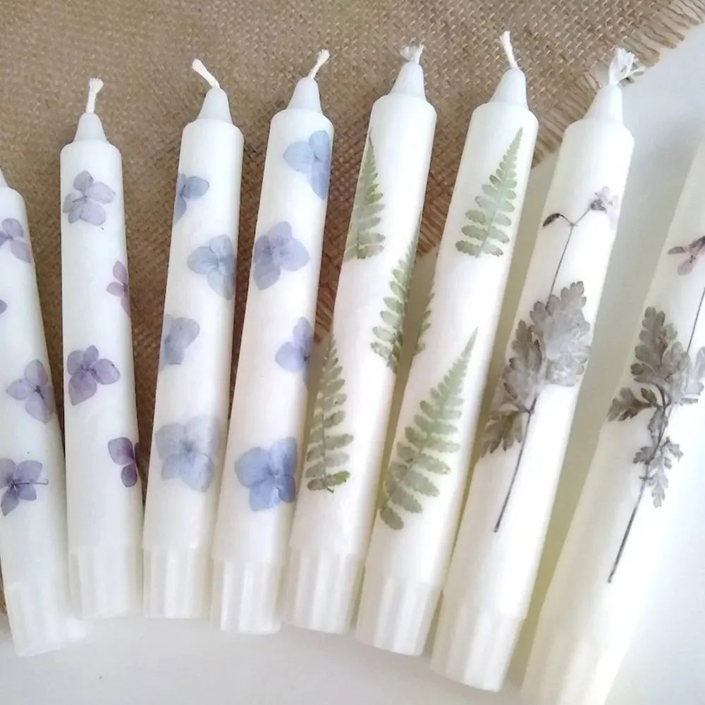 Großhandel weiße Kerze für Haushalt Abendessen Hochzeit Tisch dekoration Geschenk idee Taper Kerze Floral Hand Painted Tapered Candles