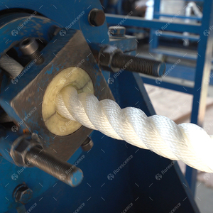 Cordage en nylon tressé à élongation équilibrée avec longueur réglable pour travaux d'amarrage maritime - Product Image 2