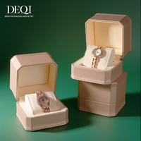 Boîte à montre en cuir PU de luxe rose clair, boîte à montre avec logo personnalisé, boîte cadeau de couleur, boîte à montre octogonale avec coussin pour montre