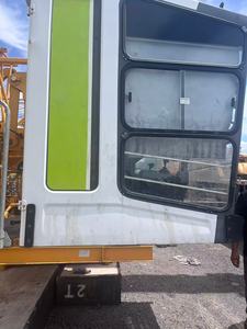 Grue à <span class=keywords><strong>tour</strong></span> plate d'<span class=keywords><strong>occasion</strong></span> modèle 6015 d'une marque chinoise bien connue, avec une capacité de levage maximale de 8 tonnes. - Product Image 3