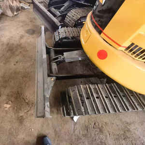 Certifié EPA et CE utilisé pour la mini pelle CAT 303CR poids en ordre de marche de 3 tonnes Carwler en stock - Product Image 5