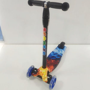 <b>Spiderman</b> Kids Scooter Height Adjustable 3 Wheels For 1 3 Years Old Children - Product Image 4