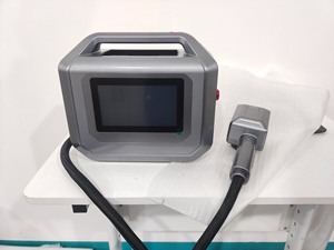 Marqueur laser à fibre portable de petite taille 20w 30w 50w, graveur manuel, gravure d'images de code QR sur métal, machine de marquage - Product Image 4