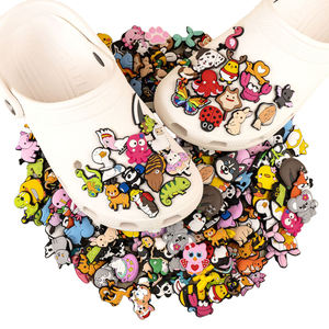 Lot de 10 décorations pour chaussures, breloques mignonnes en forme d'animaux de dessin animé pour sandales, accessoires pour femmes, filles et enfants, cadeau, épingles - Product Image 5