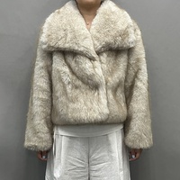 Jancoco Vente en gros Veste courte chaude d'hiver en fausse fourrure pour femme, manteau court vintage personnalisé en fausse fourrure avec grand col à revers