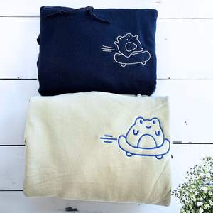 Grenouille Correspondant Hoodies ou Sweatshirts Cadeau Brodé Personnalisé Idée Saint <span class=keywords><strong>Valentin</strong></span> pour les Couples - Product Image 2
