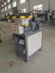 Multifunctional Double-shaft Shredder <strong>Scrap</strong> Metal Car Bodies Large-scale Strong Crushing Machine for Industrial Waste Recycling - Product Image 4