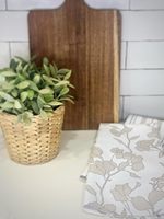 Essuie-tout de cuisine réutilisable, léger et doux, idéal pour sécher la vaisselle, nettoyer le comptoir et les moments de détente.