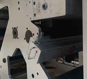 Dispositif de séchage UV LED ultraviolet 385nm 395nm <span class=keywords><strong>pour</strong></span> la polymérisation d'encre et de <span class=keywords><strong>vernis</strong></span> d'impression flexographique - Product Image 1