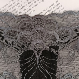 Culotte string sexy taille basse en dentelle brodée florale avec lettres, en maille respirante et douce pour femme - Vente en gros - Product Image 3