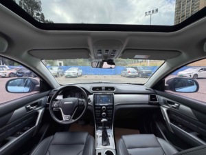 Voiture d'occasion Haval H2 <span class=keywords><strong>2016</strong></span> 1.5T Automatique SUV Luxe Conduite à Gauche 75001-100000 Miles Euro VI - Product Image 4