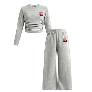 Ensemble 2 pièces pour jeunes filles : Haut court à manches longues imprimé cerises et nœuds & Pantalon large à taille élastique – Tenues décontractées pour enfants OEM ODM - Product Image 4