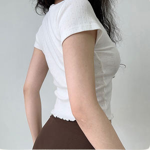 Damen Slim Fit 100% Baumwolle Crop <span class=keywords><strong>Top</strong></span> mit Quadratischem Ausschnitt Atmungsaktives Gestricktes Freizeit-T-Shirt Kurzarm mit Spitzenbesatz und Stickerei - Product Image 3