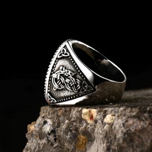Bague en acier inoxydable 316L avec incrustation Rune du Loup d'Odin, style Viking Nordique, bijou religieux animalier pour fiançailles, anniversaires et fêtes - Product Image 2