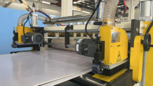 Legno di plastica PVC WPC pannello di bambù pannello di parete mobili decorazione cucina linea di produzione che fa macchina di estrusione - Product Image 4