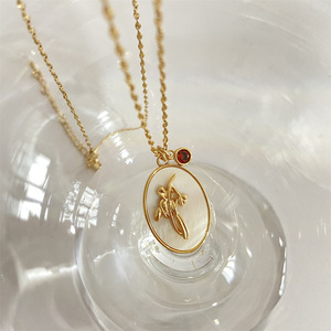 Collier en laiton avec pendentif en forme <span class=keywords><strong>de</strong></span> coquille ovale pour femme, bijoux <span class=keywords><strong>de</strong></span> mode, nouvelle collection <span class=keywords><strong>2022</strong></span>, vente en gros - Product Image 3