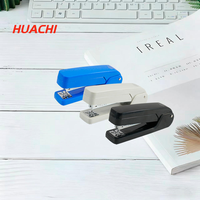 Agrafeuse manuelle standard en plastique HUACHI 360, format d'agrafes 24/6, capacité 20-25 feuilles, profondeur de pliage 80 mm, pour usage scolaire