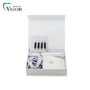 Coupe-gutta-percha sans fil à chauffage rapide pour la dentisterie endodontique, avec 4 embouts, outil de coupe de gutta-percha en gros - Product Image 4