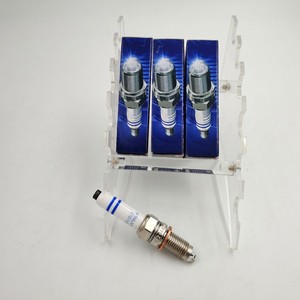 Vente en gros usine Résistance à fente double platine 0,7 mm OE 0241145523 Y5KPP332 pour bougie d'allumage <span class=keywords><strong>de</strong></span> système d'allumage moteur automobile - Product Image 3