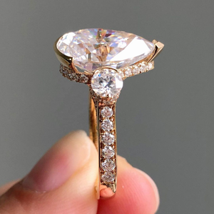 Anillo de compromiso de diamante con corte de pera de moissanita de 3 quilates más vendido, oro amarillo de 18 quilates clásico para boda, joyería Original al por mayor - Product Image 4