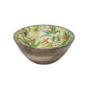 Bol de service en bois de manguier de qualité export, émaillé et fait main, avec motif floral tropical, idéal pour servir les aliments et décorer les fêtes - Product Image 1