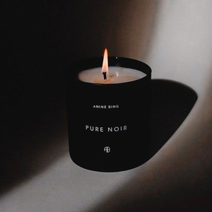 AIKUN Hot Selling Soy Wax Aromatherapy Candle Custom Packaging Natural Scent for Anniversary Candle - Product Image 3