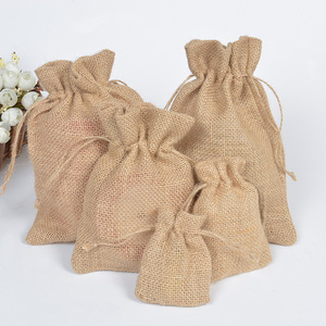 Kantong Hadiah Serut Kecil dari Kain Goni Coklat dengan Logo Kustom, Tas Serut <span class=keywords><strong>Jute</strong></span> Besar dari Kain Hessian Alami dengan Logo Kustom - Product Image 1