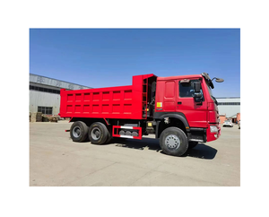 Camion benne HOWO d'occasion en bon état, diesel Nissan, conduite à gauche, 6x4, pour l'Afrique - Product Image 1