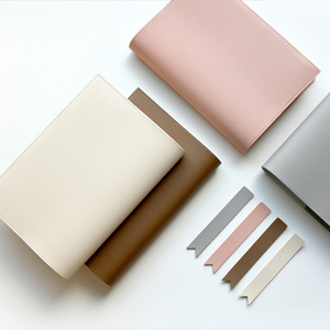 Funda popular coreana para libros de cuero PU, diseño minimalista, adecuada para cuadernos y blocs de notas con cubiertas extraíbles. - Product Image 1
