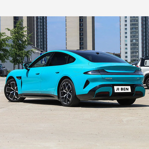 XIAO MI Su7 Pro Max SUV électrique à hayon, transmission intégrale, véhicule à énergie nouvelle avec <span class=keywords><strong>une</strong></span> autonomie de 830 km, <span class=keywords><strong>voiture</strong></span> <span class=keywords><strong>d</strong></span>'occasion de 800 km - Product Image 4