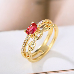 Anello Geometrico Traforato a Doppia Catena per Donne, Gioiello Elegante e alla Moda - Product Image 5