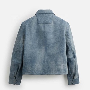 Venta al por mayor de ropa de fábrica de logotipo personalizado de alta calidad Casual Satén de moda todo-fósforo de pie chaqueta de cuero recortada con cuello para los hombres - Product Image 3