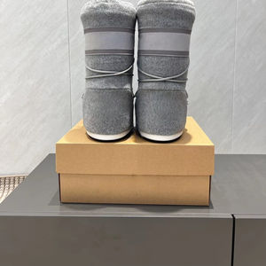 Botas de nieve de alta calidad, originales de marca de diseñador, para hombre y mujer, identicas, cálidas, de caña alta, estilo moderno y clásico - Product Image 3