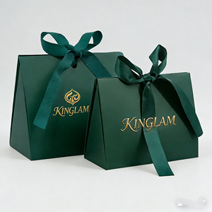 Sac cadeau <span class=keywords><strong>en</strong></span> carton artisanal avec logo personnalisé, ruban, fermeture magnétique et impression UV, cadeaux de mariage, boîtes cadeaux dorées - Product Image 3