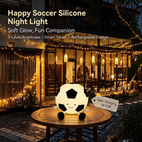 Lampe de nuit en silicone en forme de ballon de football, lampe à commande tactile, lumière douce pour les yeux, lampe de chevet, lumière d'ambiance multicolore