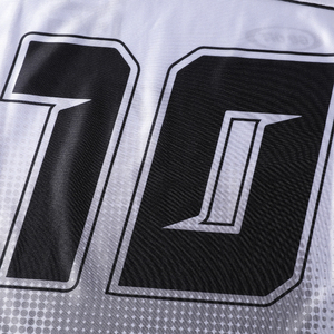 Camiseta Deportiva de Fútbol Número 10, Estilo Clásico Urbano, Blanca, Tejida, de Malla, Corte Holgado, Personalizada para Hombre - Product Image 4