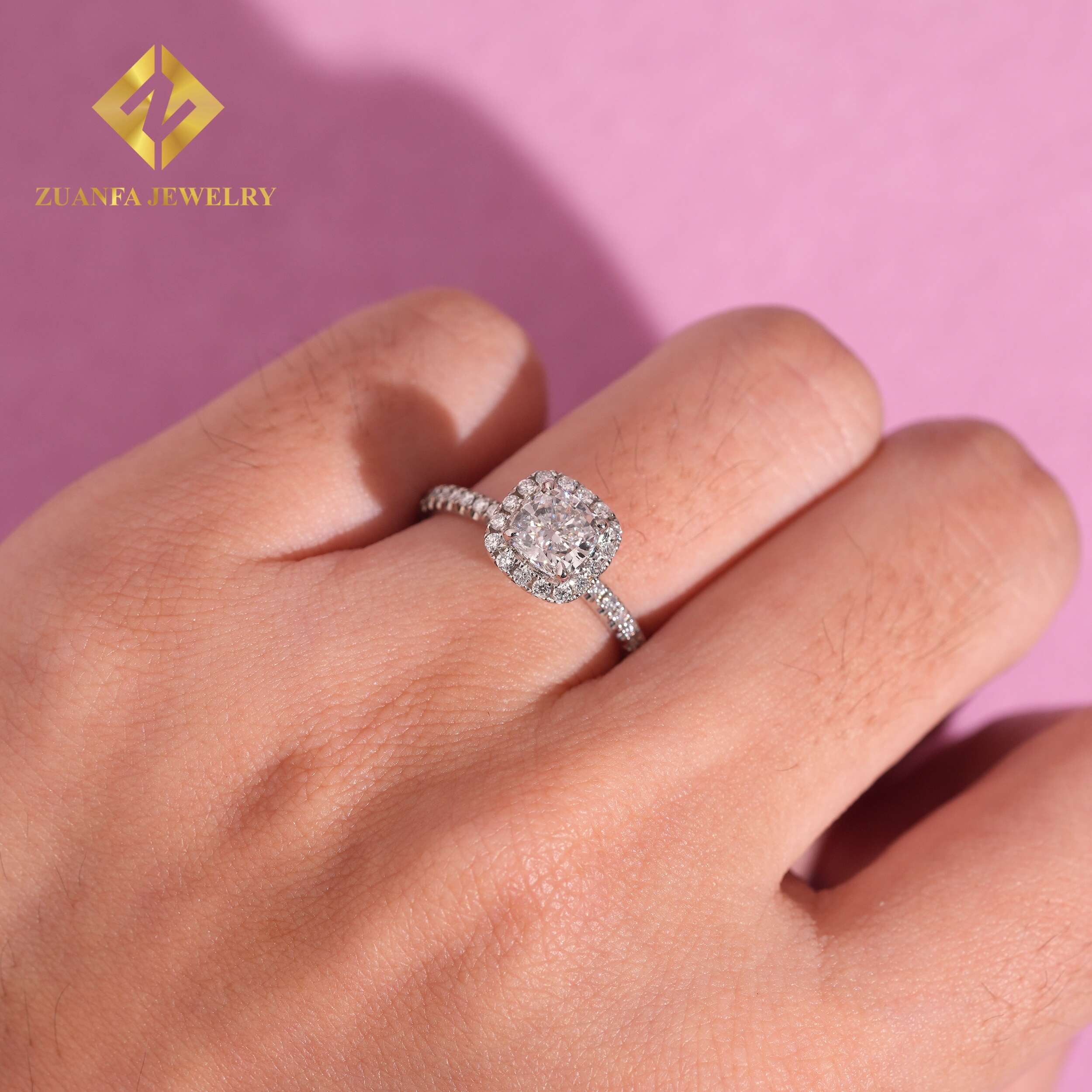 เพชรสังเคราะห์ 18k ทอง